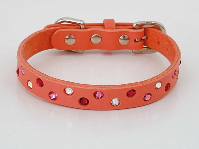 ラインストーン埋込首輪　サーモンピンク《ストロベリー・ピンク》